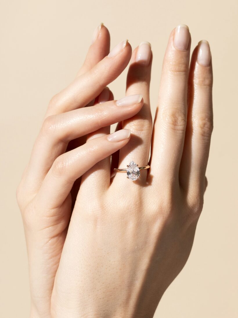 Anillo de compromiso Eonian con diamante, corte 1