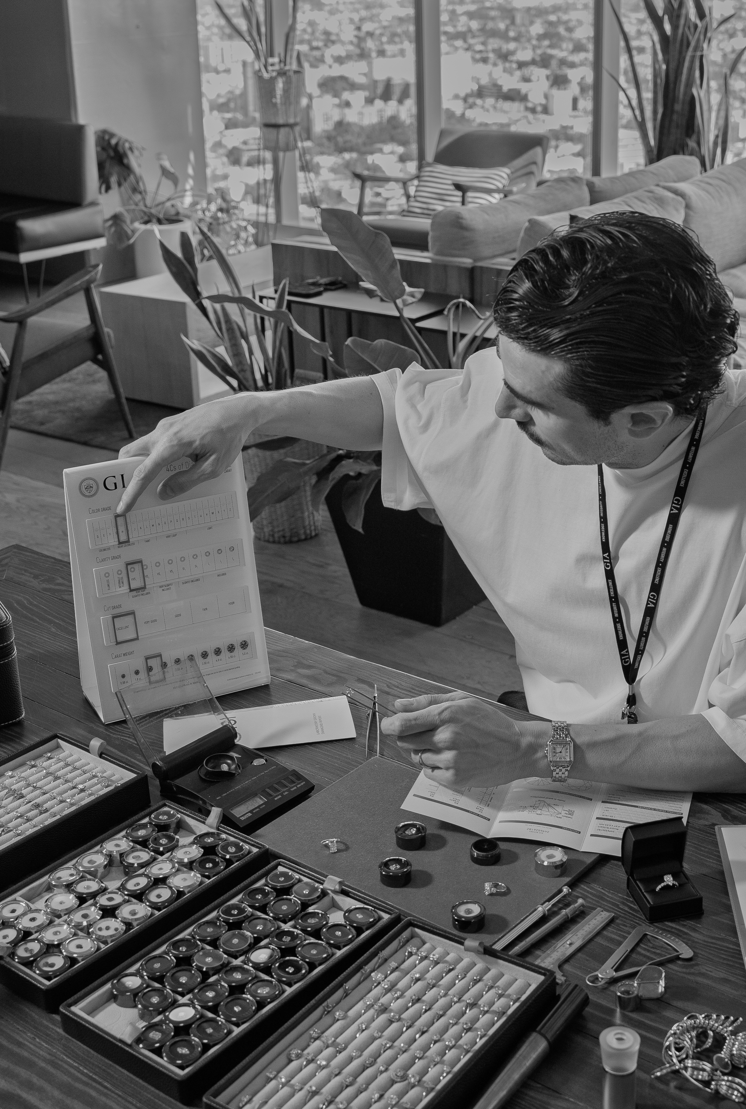 Proceso de creación de anillos con diamantes GIA en J&L